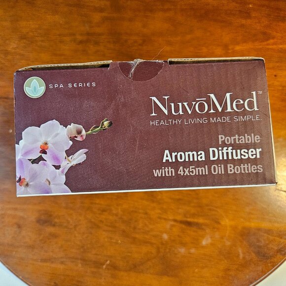 New one NUVOMED PORTABLE AROMA DIFFUSER W/ 4 X 5ml OIL BOTTLES included - Picture 3 of 6